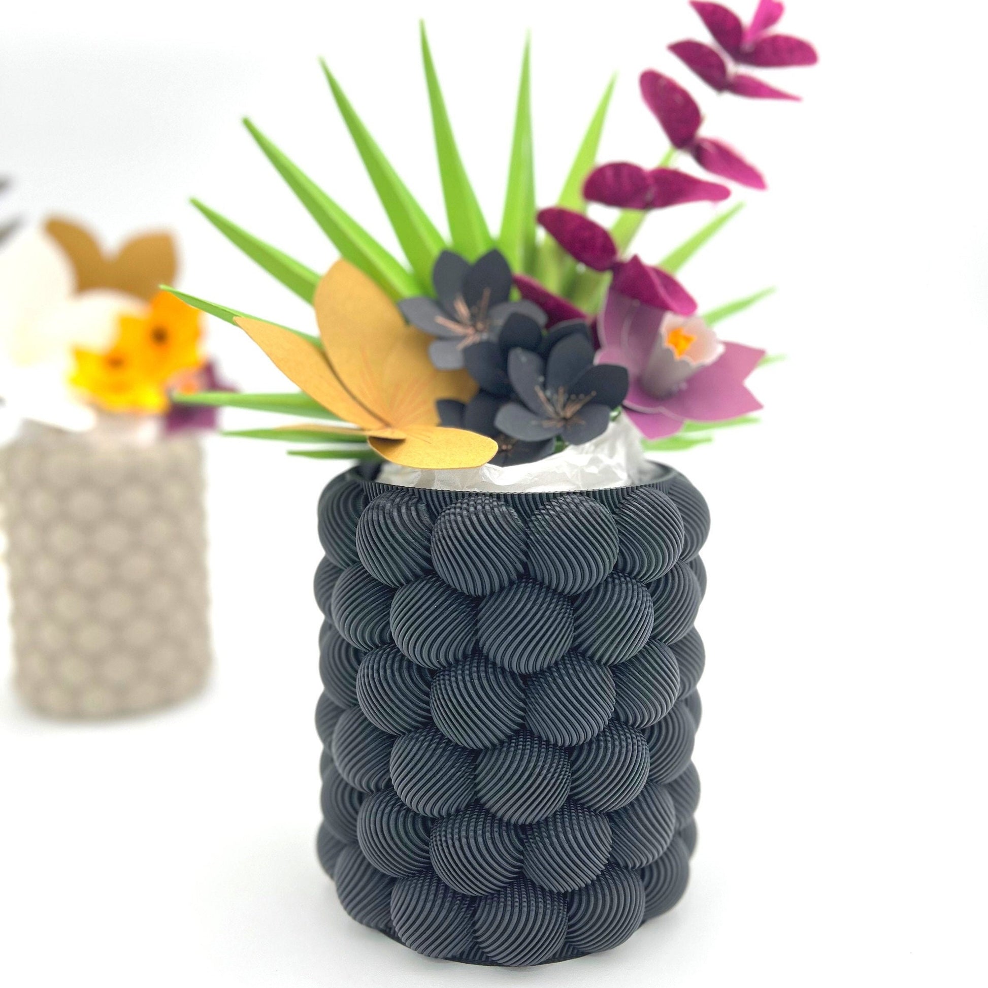Brehmwood Creative Wavy Blob Modern Contemporary Vase by Kowafat.