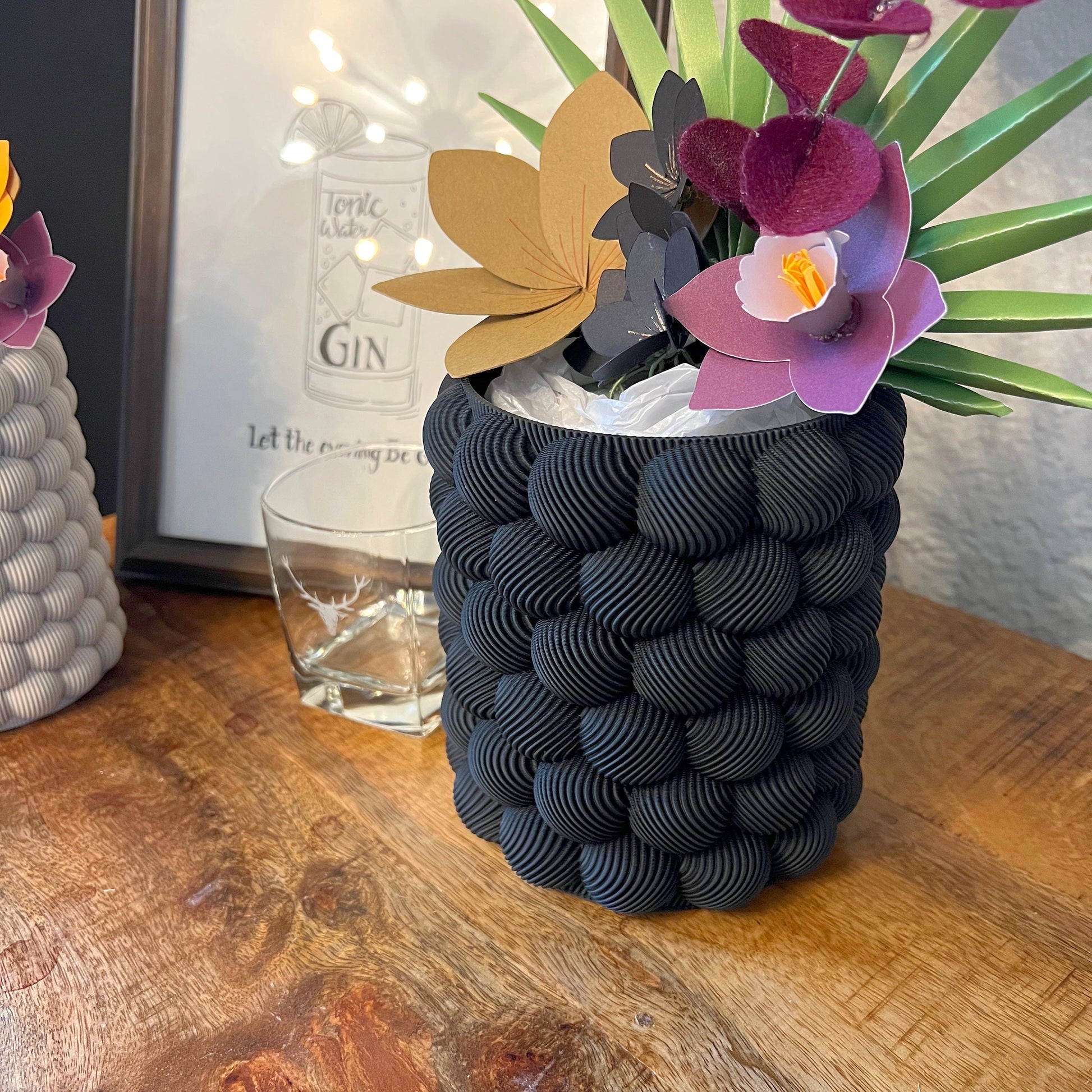 Brehmwood Creative Wavy Blob Modern Contemporary Vase by Kowafat.