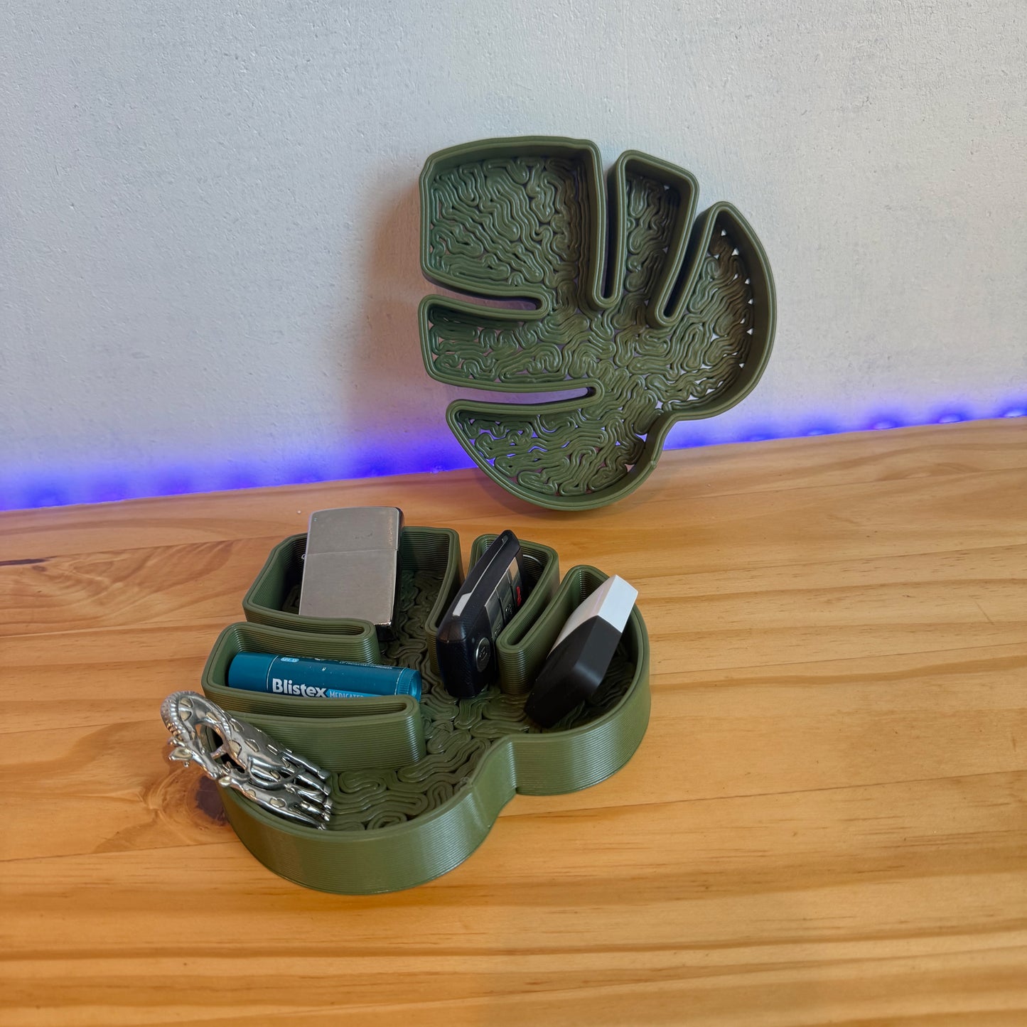 Monstera Valet Tray – Nature-Inspired Leaf Catchall for Keys, Jewelry & Daily Essentials