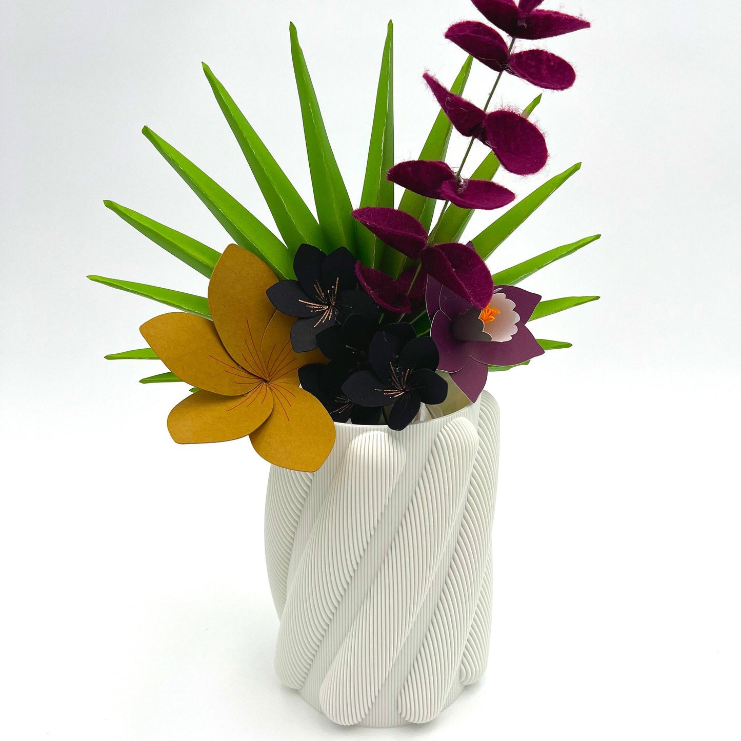 Sleek Spaghetti Modern Contemporary Vase for Cut/Dried Flowers or Live Plants | Drainage Hole Available | Beautiful Matte Color | Decor