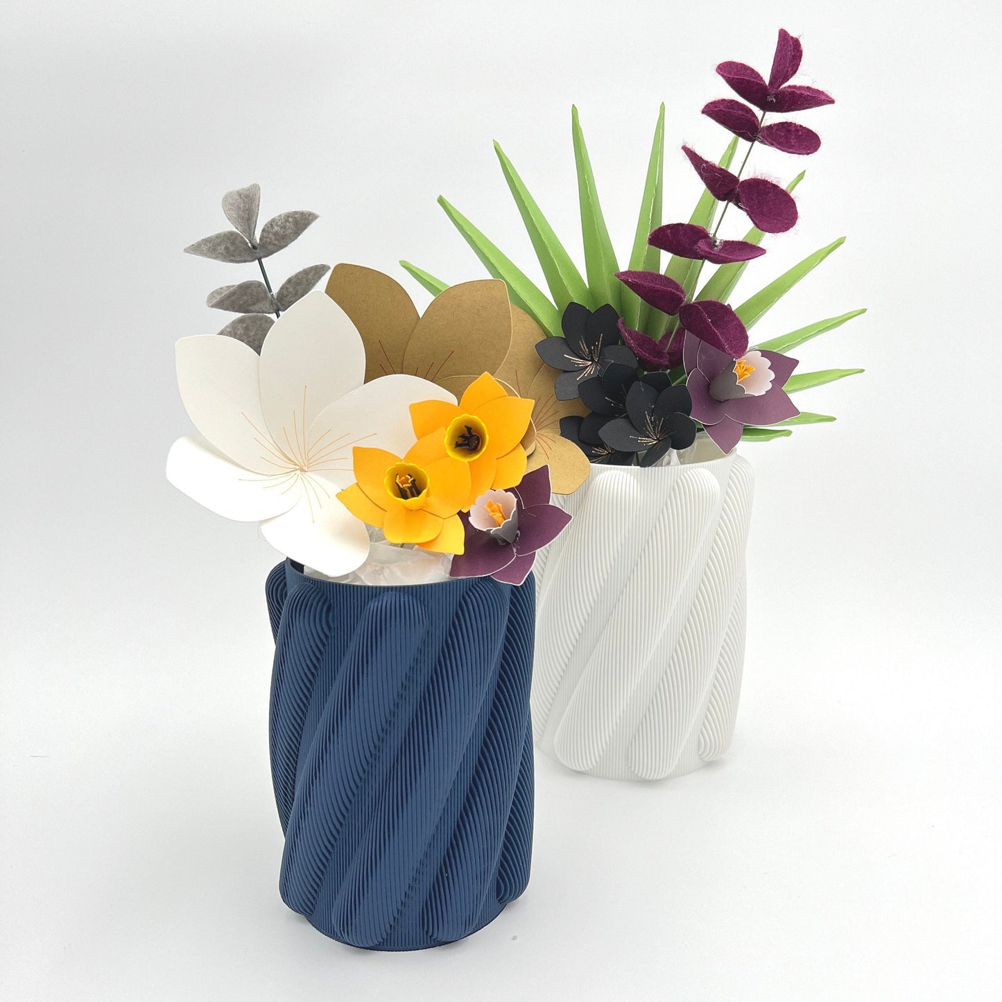 Sleek Spaghetti Modern Contemporary Vase for Cut/Dried Flowers or Live Plants | Drainage Hole Available | Beautiful Matte Color | Decor